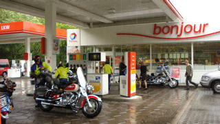 DSC00930 320