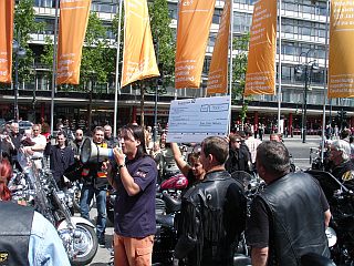 DSC06899 320